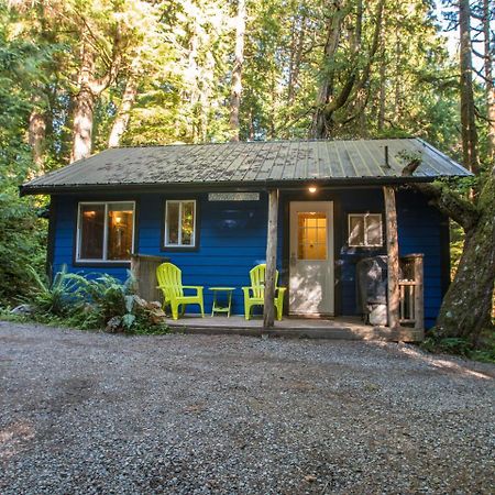 Surfs Inn Rainforest Cottages 우크루렛 외부 사진