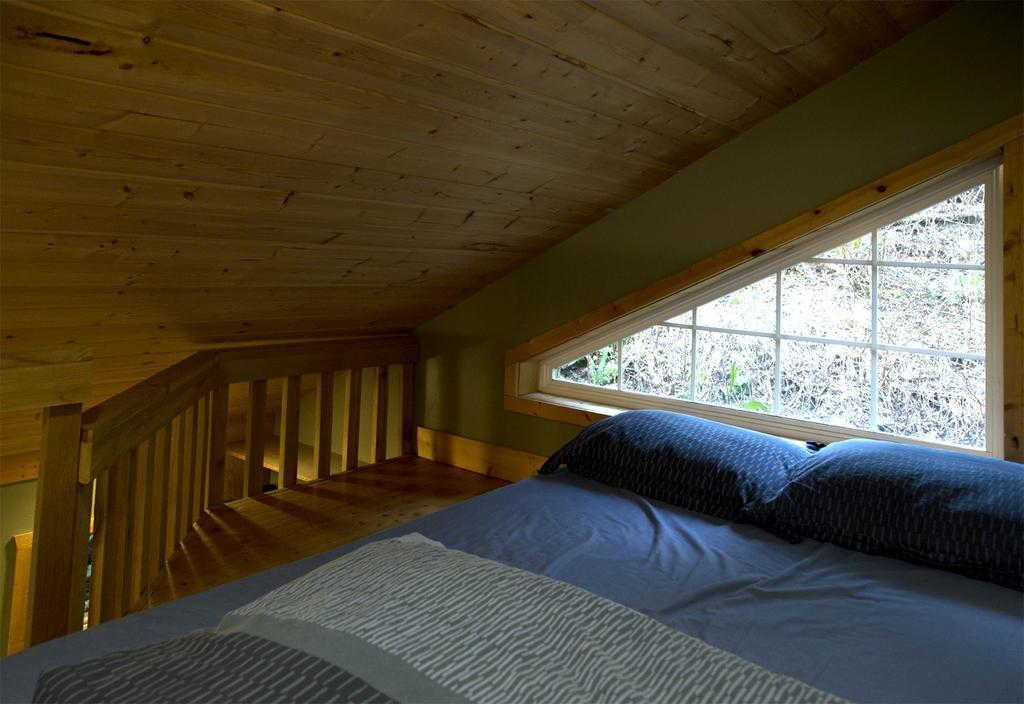Surfs Inn Rainforest Cottages 우크루렛 외부 사진