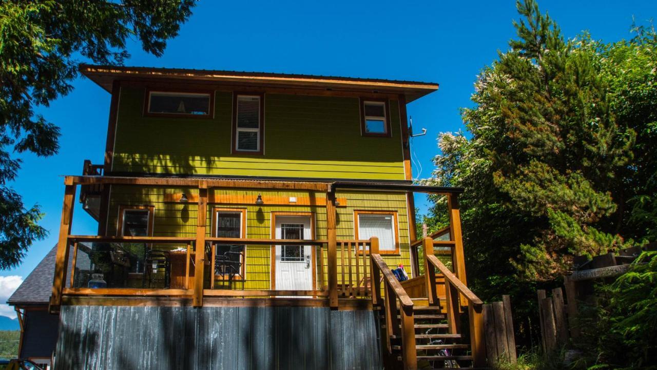 Surfs Inn Rainforest Cottages 우크루렛 외부 사진